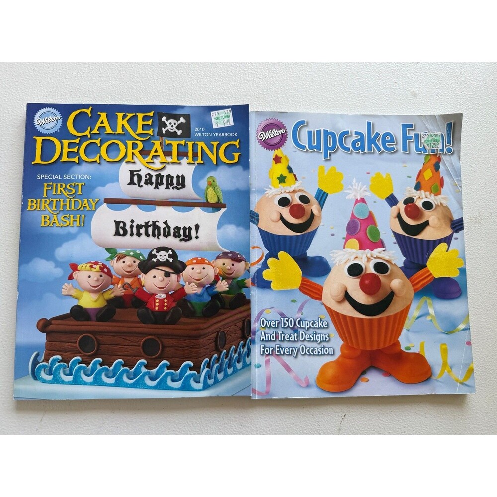 Lot of 2 Wilton Cake Decorating Books 2010 Yearbook & Cupcake Fun Crafts Recipes